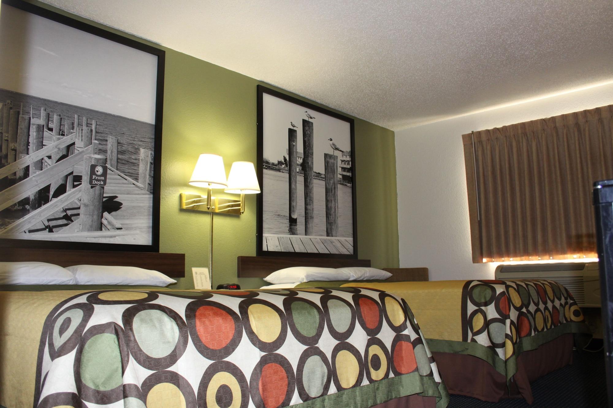 Отель Super 8 By Wyndham Newport News/Jefferson Ave. Экстерьер фото
