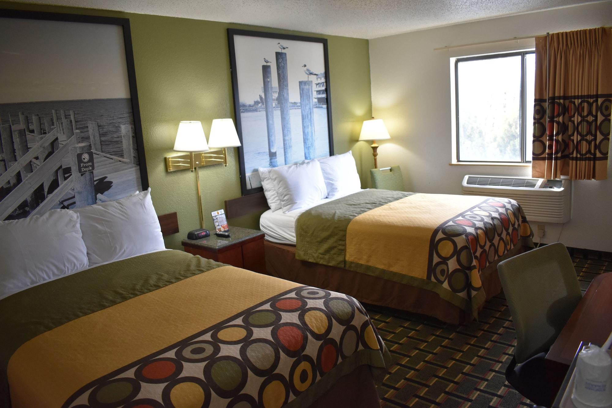 Отель Super 8 By Wyndham Newport News/Jefferson Ave. Экстерьер фото