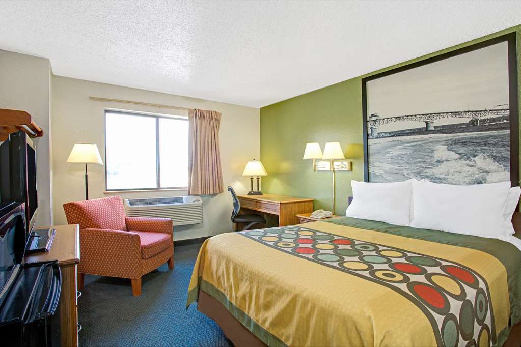 Отель Super 8 By Wyndham Newport News/Jefferson Ave. Номер фото